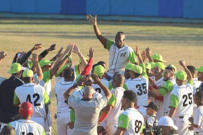 Anuncian equipo Agricultores a Serie del Caribe de Bisbol.