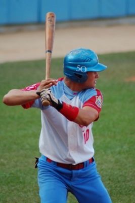 Bisbol cubano: Tigres siguen fieros