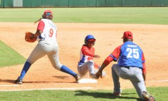 Cuba debuta con victoria en torneo Panamericano de bisbol femenino