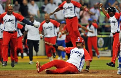 Equipo Cuba de bisbol partir hoy hacia Nicaragua