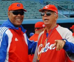 Jorge Fuentes, jefe tcnico del bisbol cubano