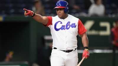 Top 10: Jugadores cubanos que pudieran despertar inters de la MLB.