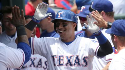 Latinos en la MLB. Leonys Martin se va de los Rangers de Texas