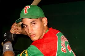 Otro cubano en MLB: Alexander Guerrero