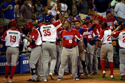 Puerto Rico apalea 12-1 a Cuba en Serie del Caribe de Bisbol
