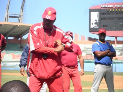 Vctor Mesa y Matanzas, protagonistas en bisbol cubano