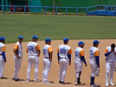 Jugadores del equipo de SSP contra Matanzas.