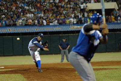 Holguin vs Industriales