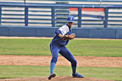 Hay zurdo prospecto en la capital