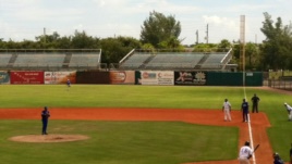 Vista del juego de Industriales en el estadio Fort