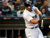 Jose Abreu recupera liderato de dobles.