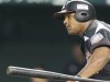 Alfredo Despaigne entre los mejores bateadores del béisbol japonés.