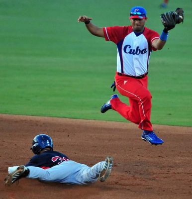 Anuncia Cuba equipo para tope de bisbol con Estados Unidos