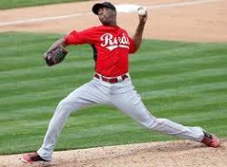 Aroldis Chapman contiene a los Cachorros