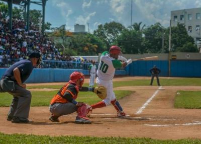 SNB 59: Arranc la serie nacional, el campen cae en el debut.