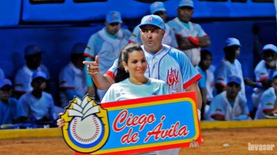 Avileo Roger Machado dirigir equipo Centrales.