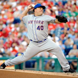 Bartolo Coln 5 latino en tener 200 triunfos