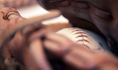 Bisbol: Cuba vence a Dominicana y pelea por la plata.
