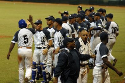 Cachorros acechan seriamente zona de clasificacin en 53 Serie Nacional de Bisbol