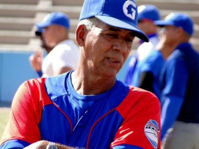 Carlos Mart dirigir equipo Cuba al Clsico Mundial de Bisbol.