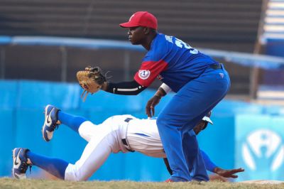 Artemisa blanquea a Mayabeque en la 64 Serie Nacional de Bisbol.