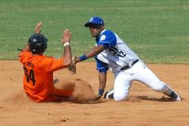 Hoy choque entre dos de los llamados grandes, Industriales y Villa Clara.