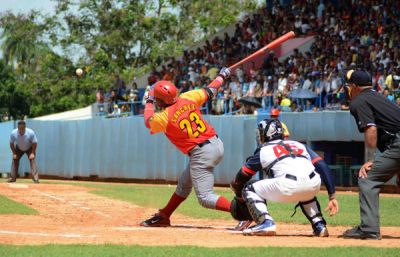 Ciego de vila asegura presencia en play off de la Serie 56.