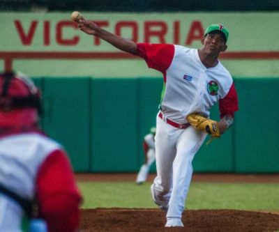 Cruz, una loma demasiado empinada para los Cachorros de Holgun.