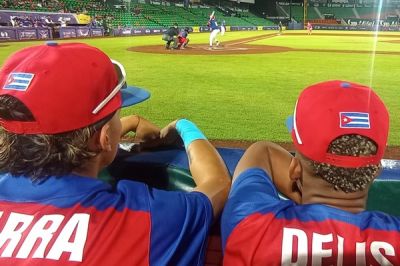 Cuba cae ante República Dominicana en su debut en el Mundial Sub-15 de Béisbol.