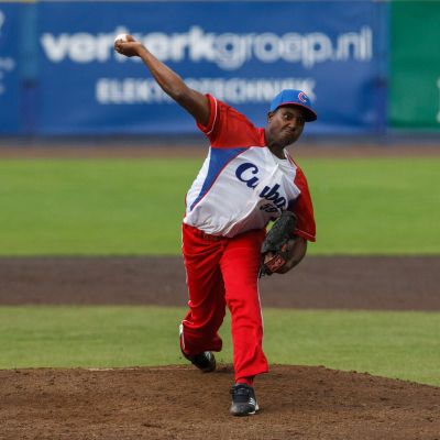 Cuba, con Baos, sin margen de error en el Clsico Mundial de bisbol.