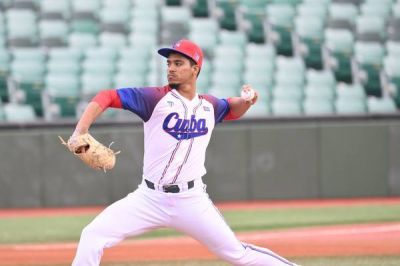 Cuba define su n�mina para la II Serie de las Am�ricas de B�isbol en Caracas.