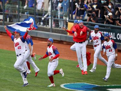 Cuba derrota a Australia y est en semifinales del Clsico de Bisbol.