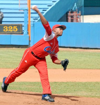 Cuba derrota a Estados Unidos y asegura serie amistosa