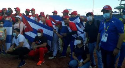 Cuba derrota a Venezuela y pasa a semifinales del beisbol.