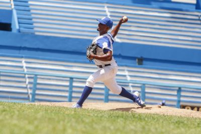 Cuba vence a Repblica Dominicana en Premundial Sub-23 de bisbol.