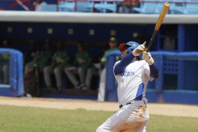 Definidos los refuerzos de Tigres de Ciego de vila y Leadores de Las Tunas para la final de la III Liga lite del Bisbol Cubano.