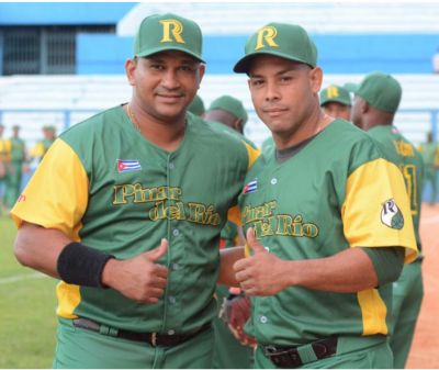 Del 12 al 24: dos leyendas del bisbol cubano.