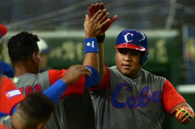 Despaigne, mejor pelotero cubano del 2017.