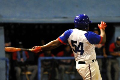 Despaigne vuelve a la ruta de los cuadrangulares