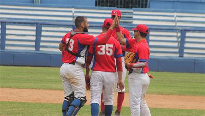 Equipo Cuba sub-23 concluy invicto contra preseleccin de Industriales.