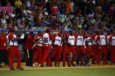 Equipo cubano listo para crucial choque en Serie del Caribe
