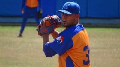 Espirituano Santos, mejor de la semana en beisbol cubano.