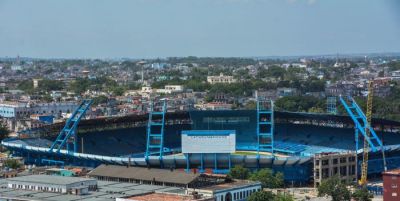 El estadio de bisbol Latino de La Habana cumple 75 aos.