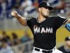 Fernández iguala record y sigue invencible en La Pequeña Habana