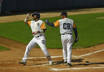 Ganaderos noque a Agricultores en Liga lite del Beisbol.