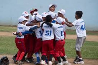 La Habana y Granma disputarán la corona de la Copa de Pequeñas Ligas.