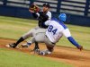 Holguín lidera la 64 Serie Nacional de Béisbol con triunfo ante Artemisa.