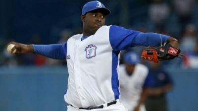 58 Serie Nacional de Bisbol. Industriales blanque a Sancti Spritus.