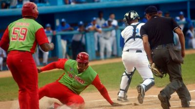 Industriales a difcil prueba ante Las Tunas.