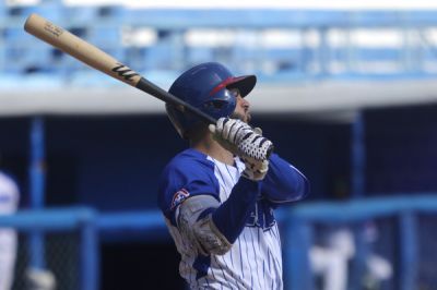 Industriales llega a 20 victorias y se afianza en la cima de la Liga �lite del B�isbol Cubano.